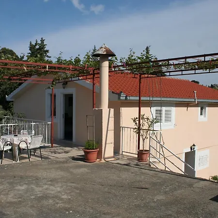 Studio 257b Appartamento